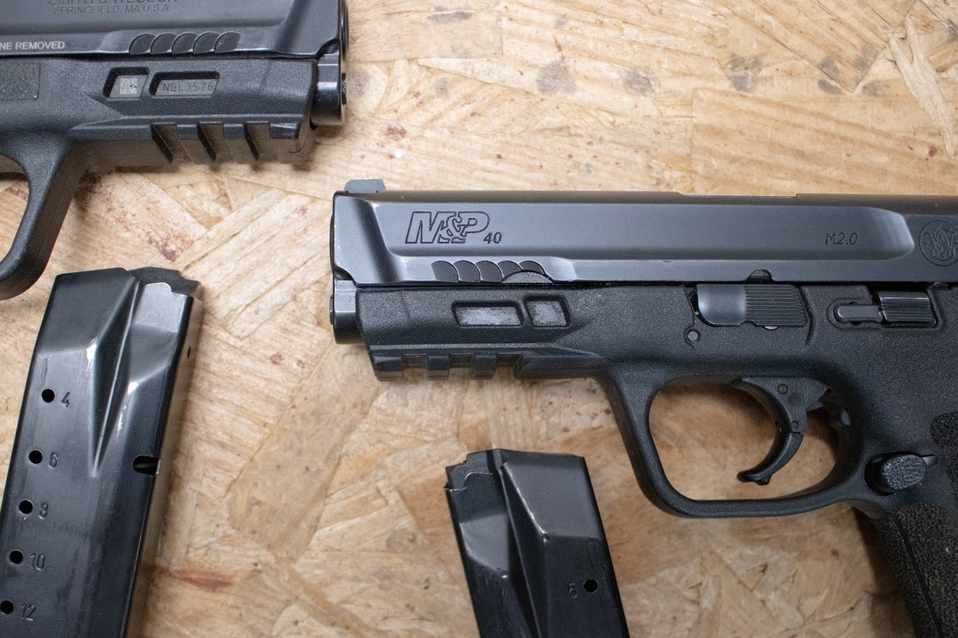 SMITH AND WESSON M&P40 M2.0 40 S&W Police Trade-In Pistols with Night Sights (Fair Condition)
